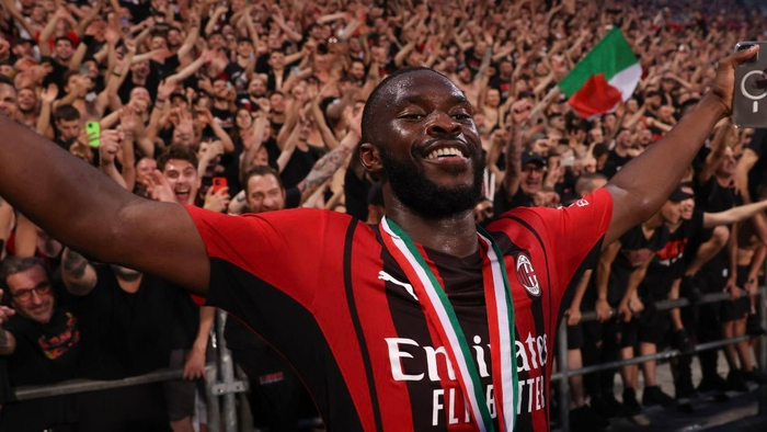 博鱼电竞官方网站-托莫里为米兰出战200场|AC米兰|俱乐部_新浪体育_新浪新闻